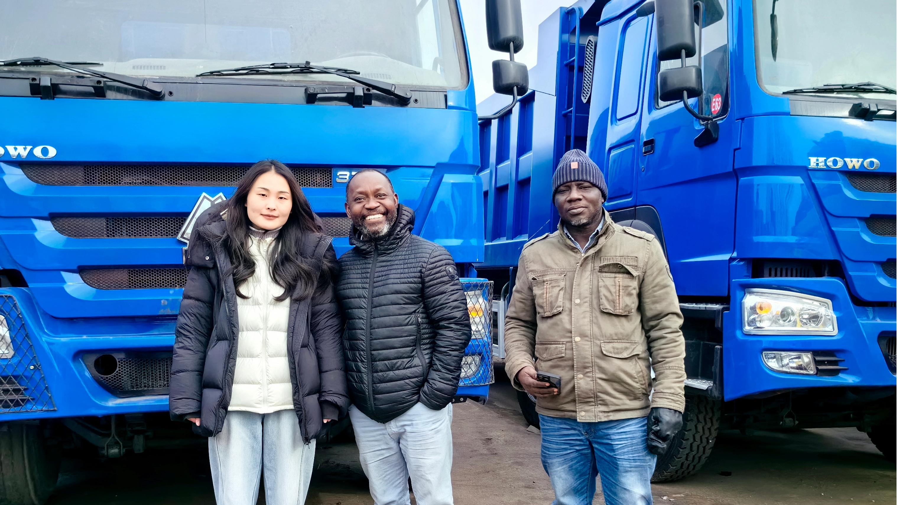 Zimbabwe Customers Come To The Factory To Inspect The Used Howo Dump Truck